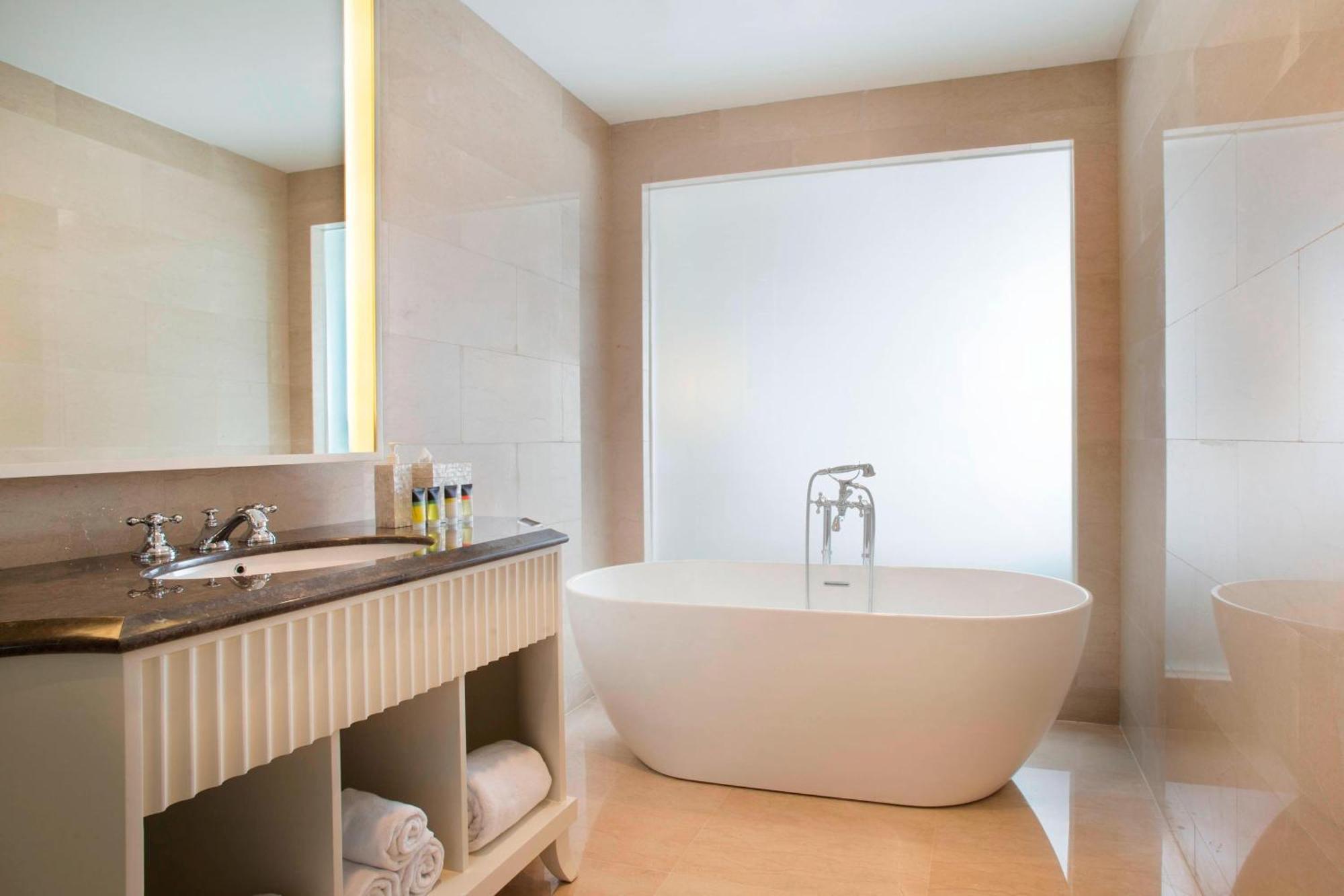 Four Points By Sheraton Μπαντούνγκ Εξωτερικό φωτογραφία