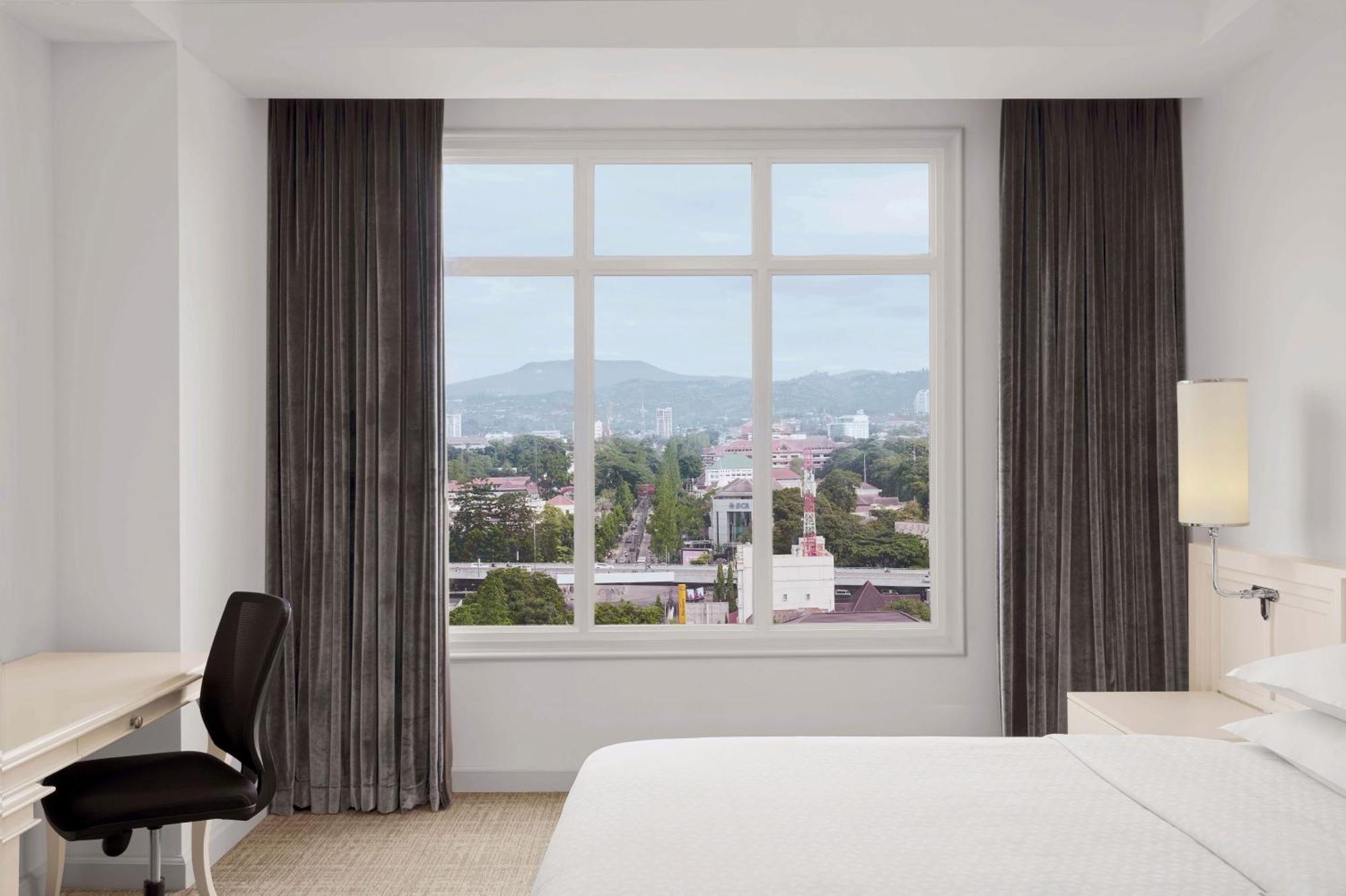 Four Points By Sheraton Μπαντούνγκ Εξωτερικό φωτογραφία