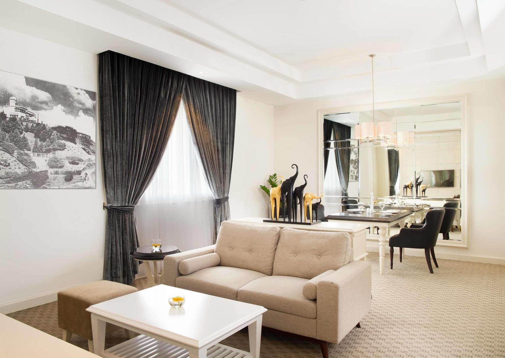 Four Points By Sheraton Μπαντούνγκ Εξωτερικό φωτογραφία